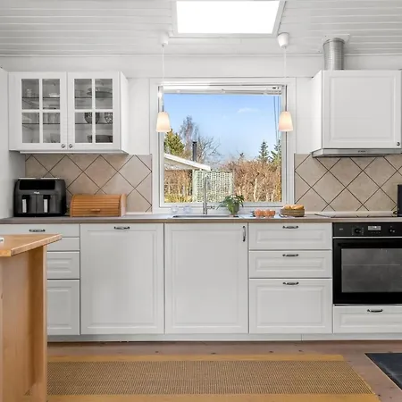 Vangel - 350m From The Sea By Interhome *